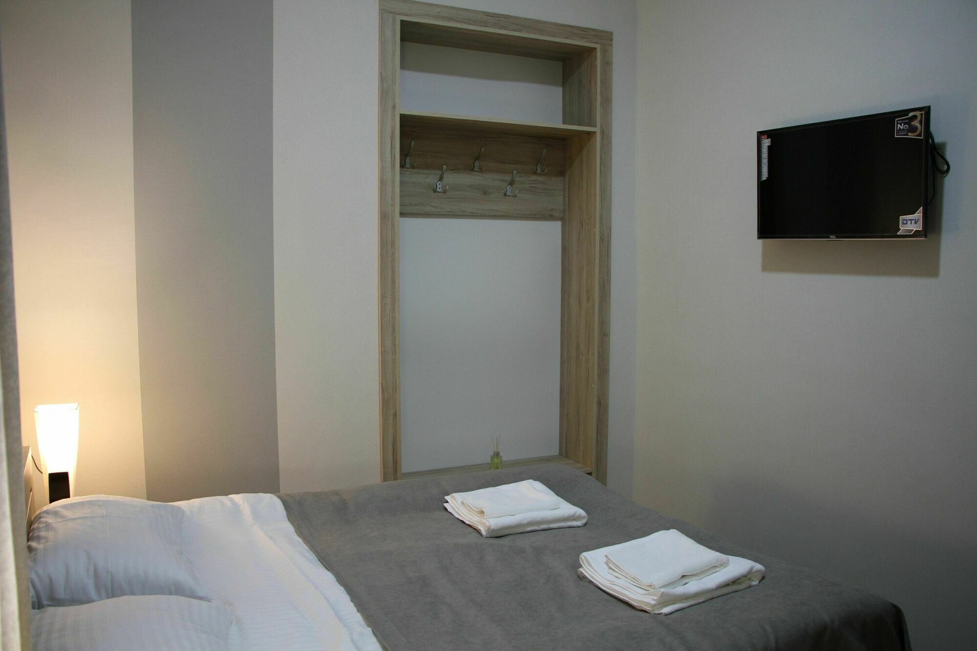 Peradia Hotell Kutaisi Exteriör bild